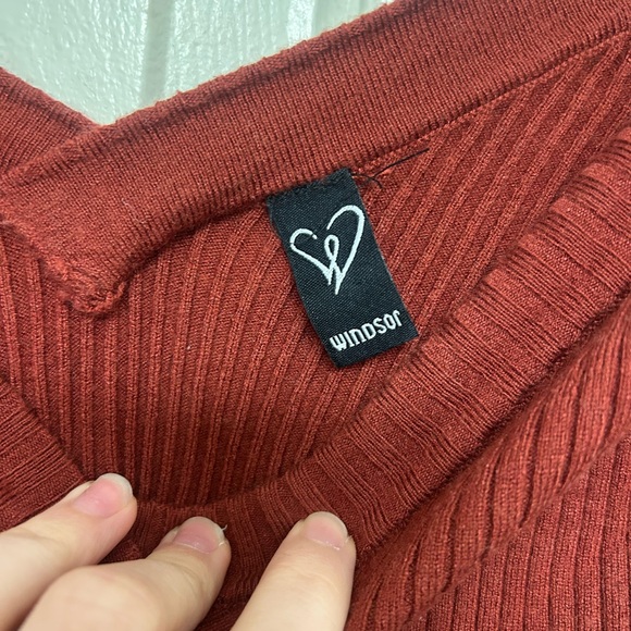 Windsor Brick Red Ribbed Knit Top - Picture 2 of 2